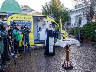 В УПЦ приобрели «автобус милосердия», который будет спасать жизни людей, живущих на улице